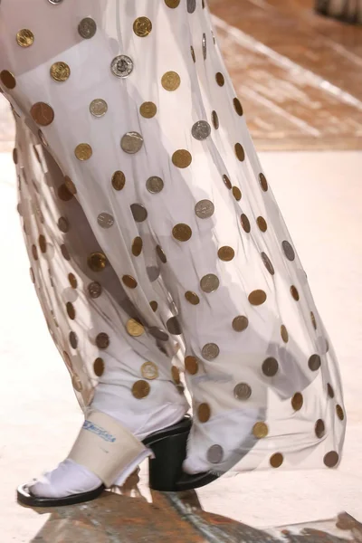 Look 39